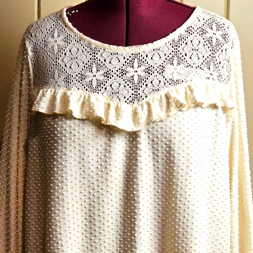 Cream Lace blouse